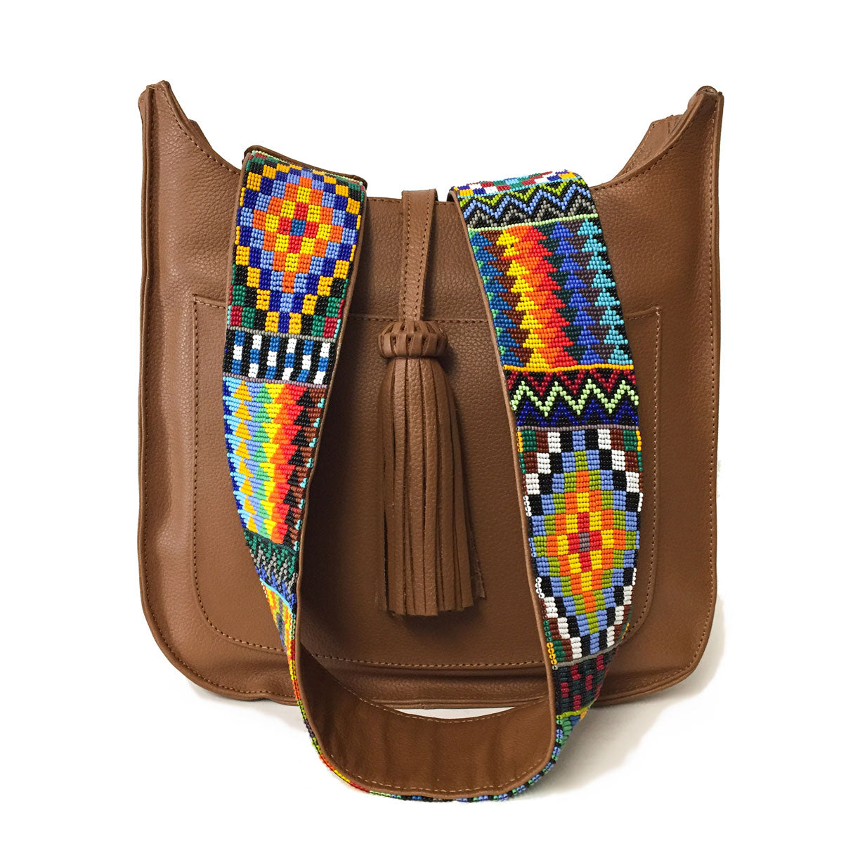 Bolsa para viaje de piel para mujer con cierre estilo bandolera con asa intercambiable de artesanía de chaquira color camello