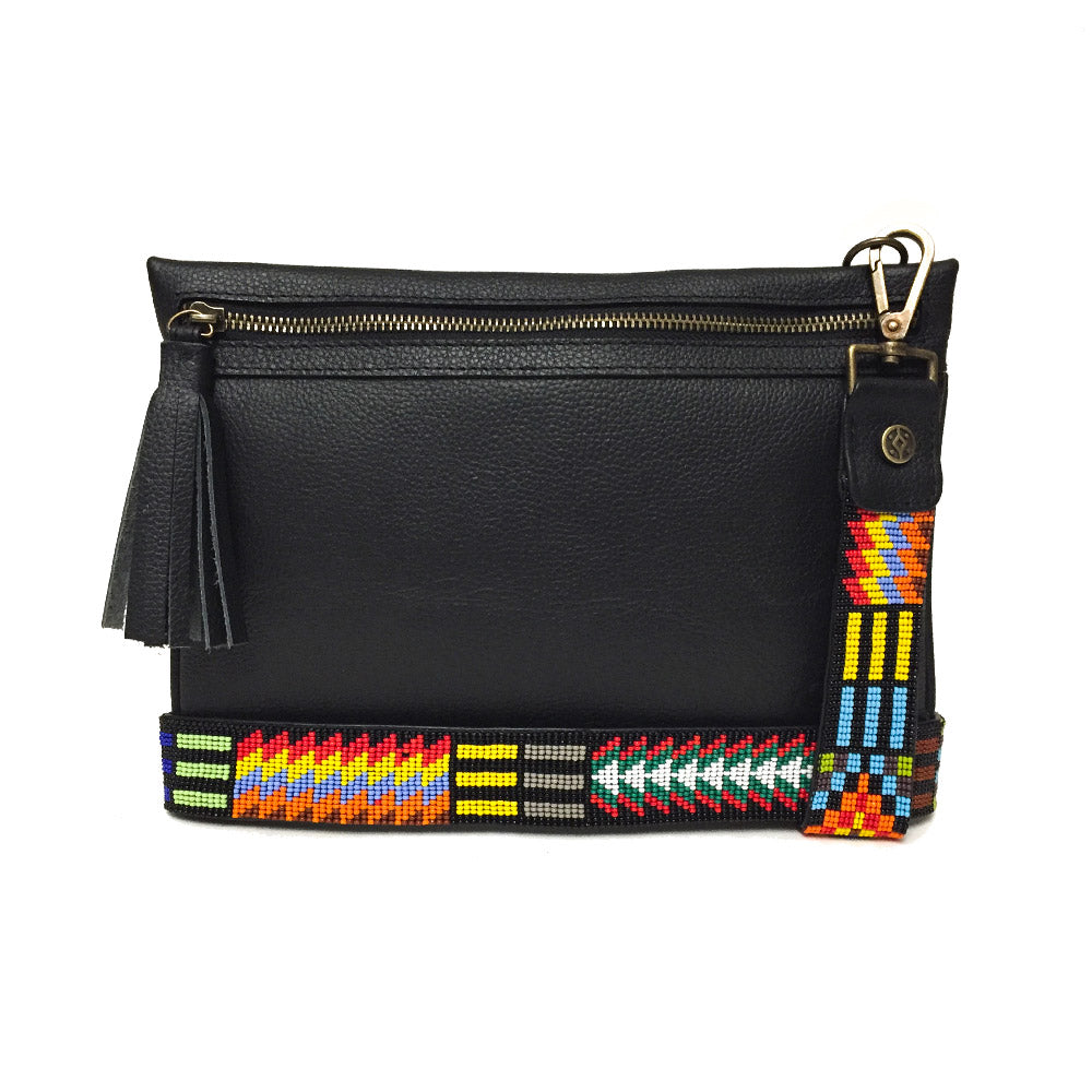Bolsa Clutch para mujer de asa larga intercambiable artesanal de chaquira color negro
